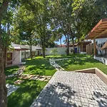 Charm Bahia Suites